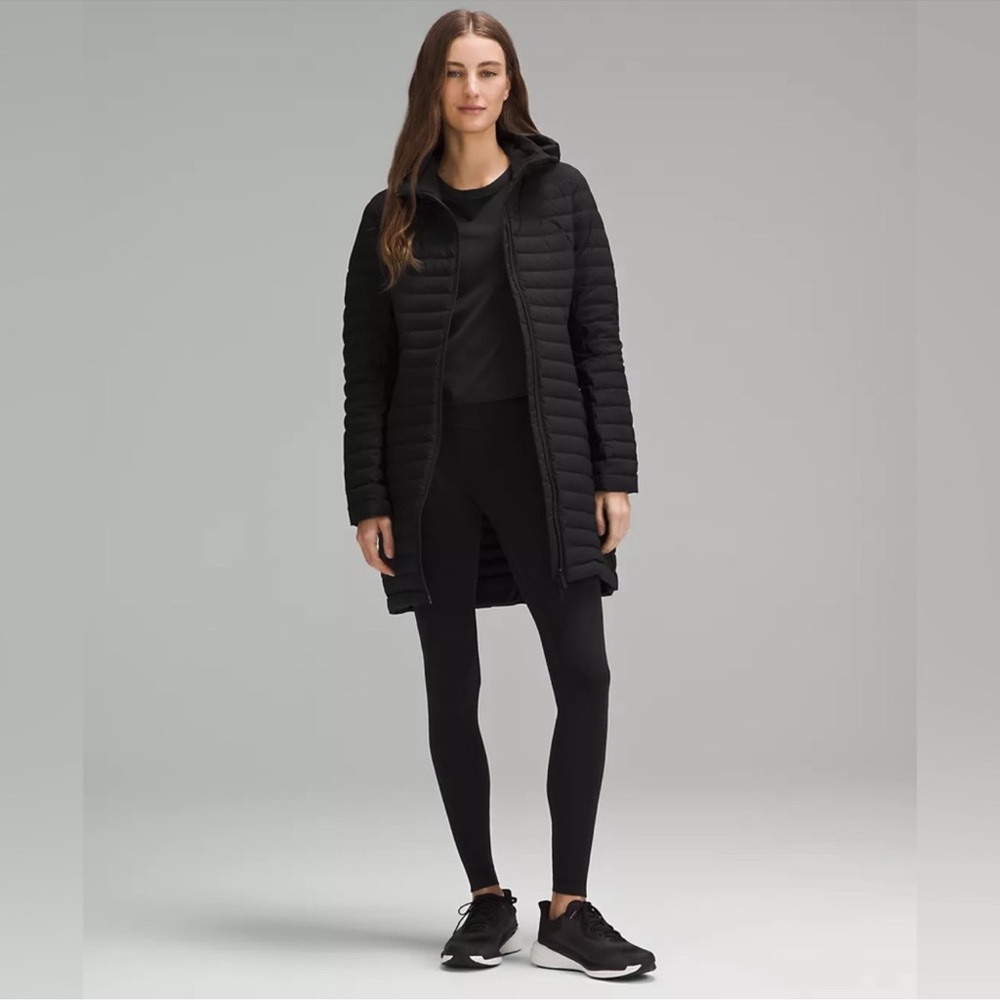 Lululemon Pack it Down size 8